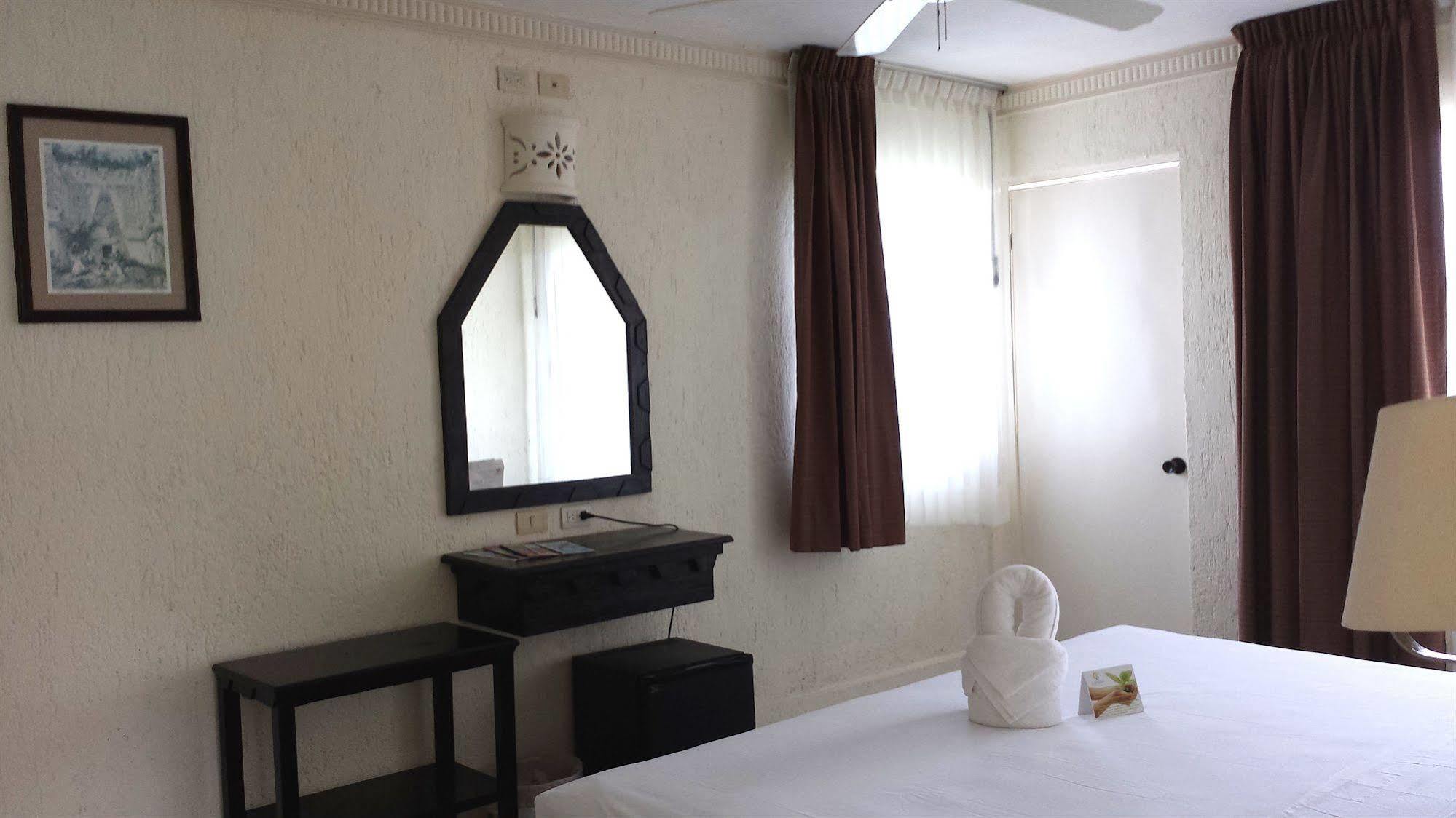 Hotel Labnah (Adults Only) Плая дел Кармен Екстериор снимка