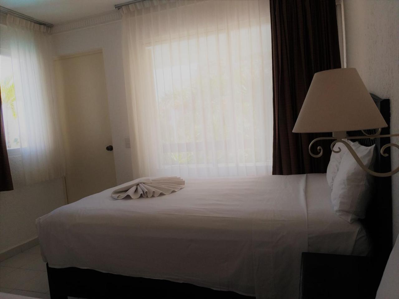 Hotel Labnah (Adults Only) Плая дел Кармен Екстериор снимка