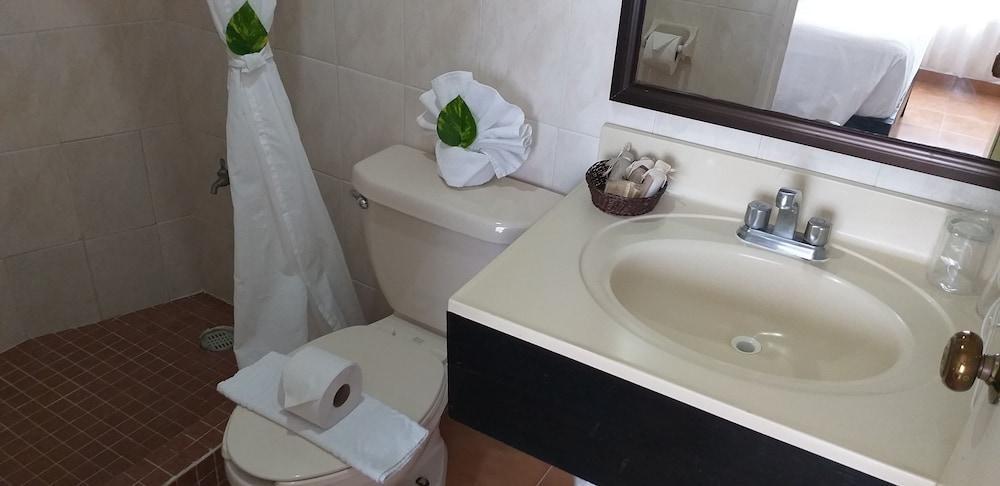 Hotel Labnah (Adults Only) Плая дел Кармен Екстериор снимка